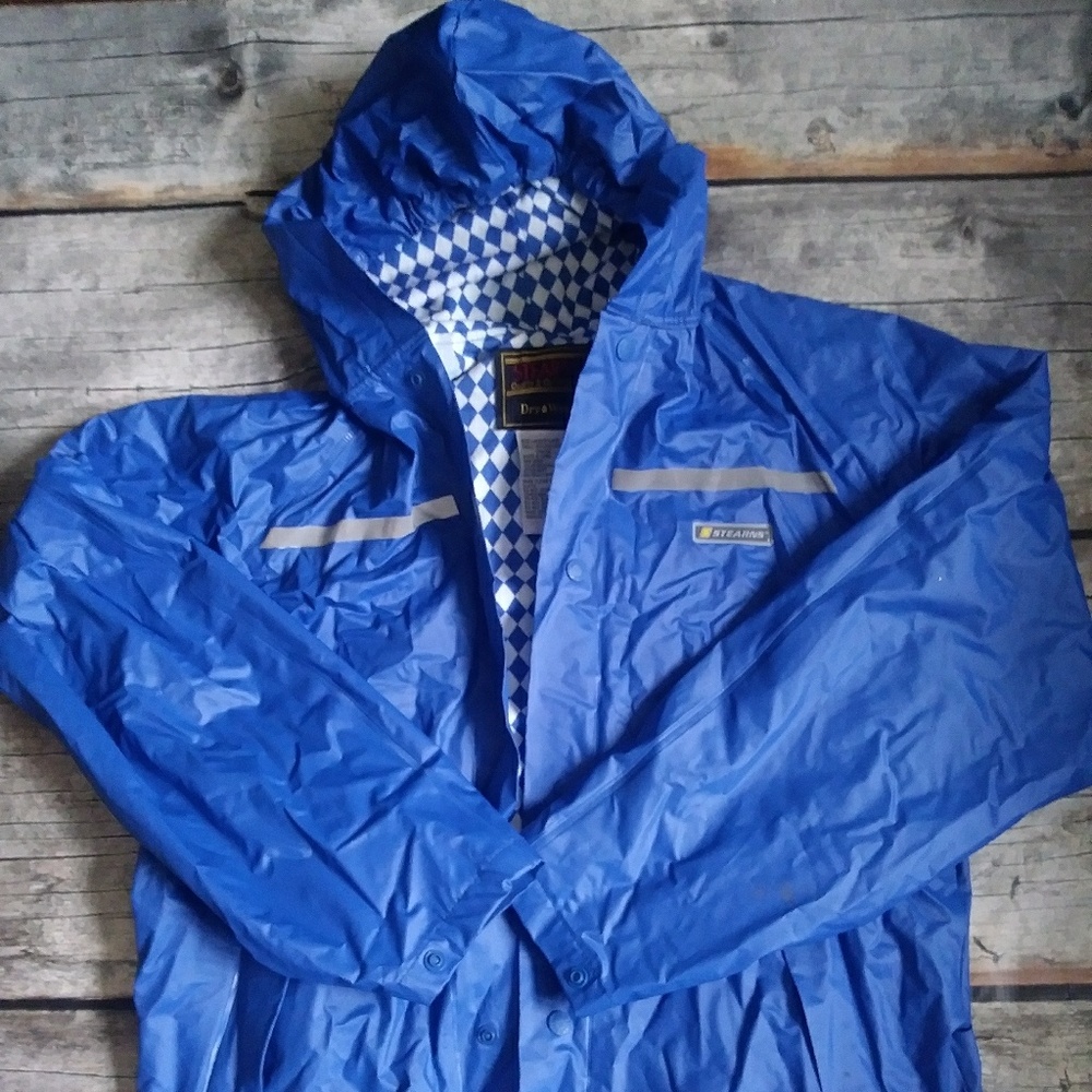Stearns heavy duty rain jacket. Youth L/XL